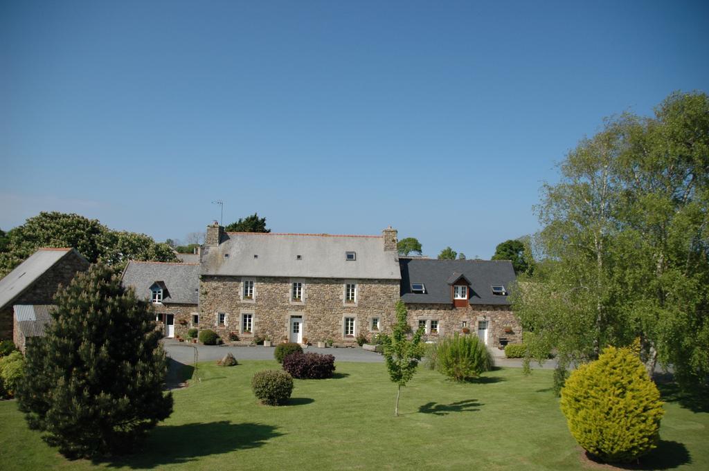Gite De Kervoas Villa Lézardrieux Екстериор снимка